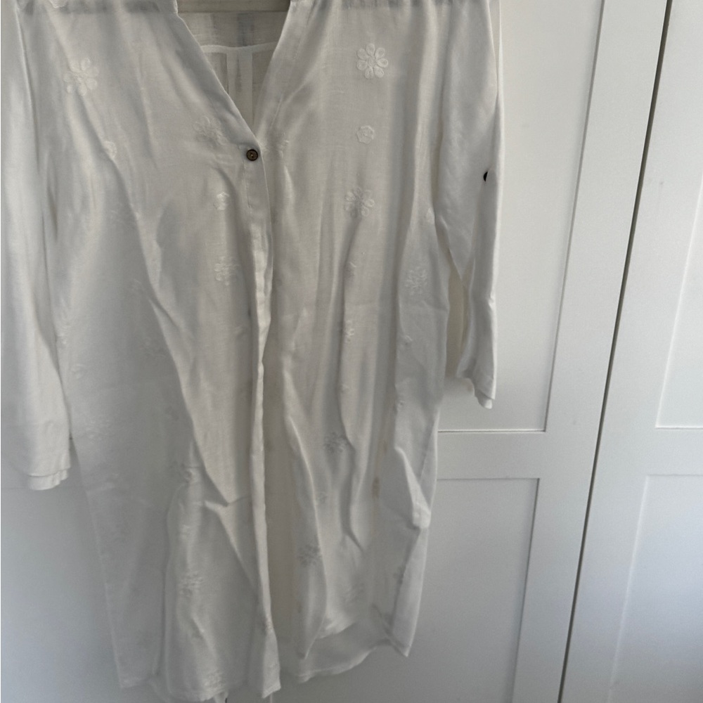 Linen White Floral Button-Up Shirt
